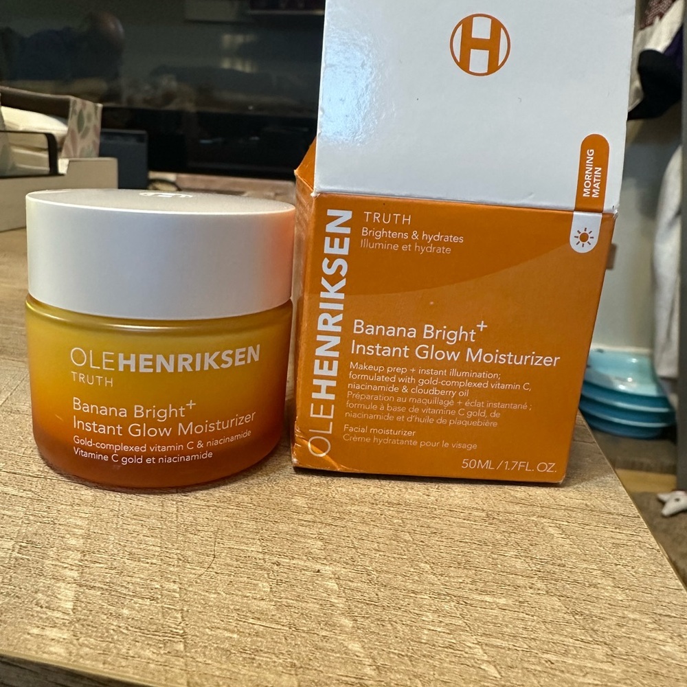 OLEHENRIKSEN Banana Bright+ Instant Glow Moisturizer